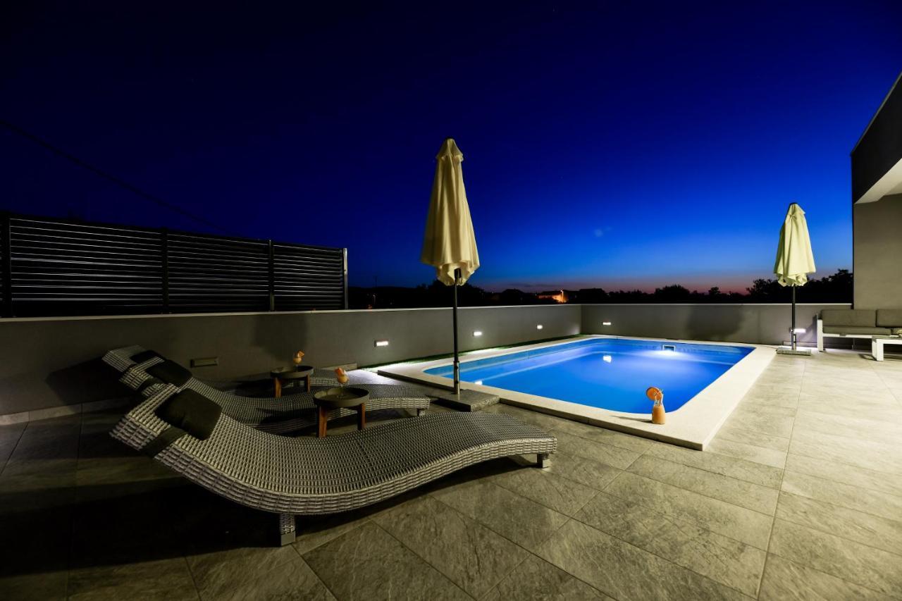 Luxurious Villa Natali Pridraga Exterior foto