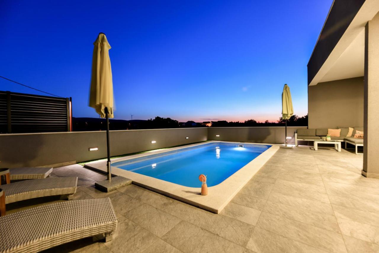 Luxurious Villa Natali Pridraga Exterior foto