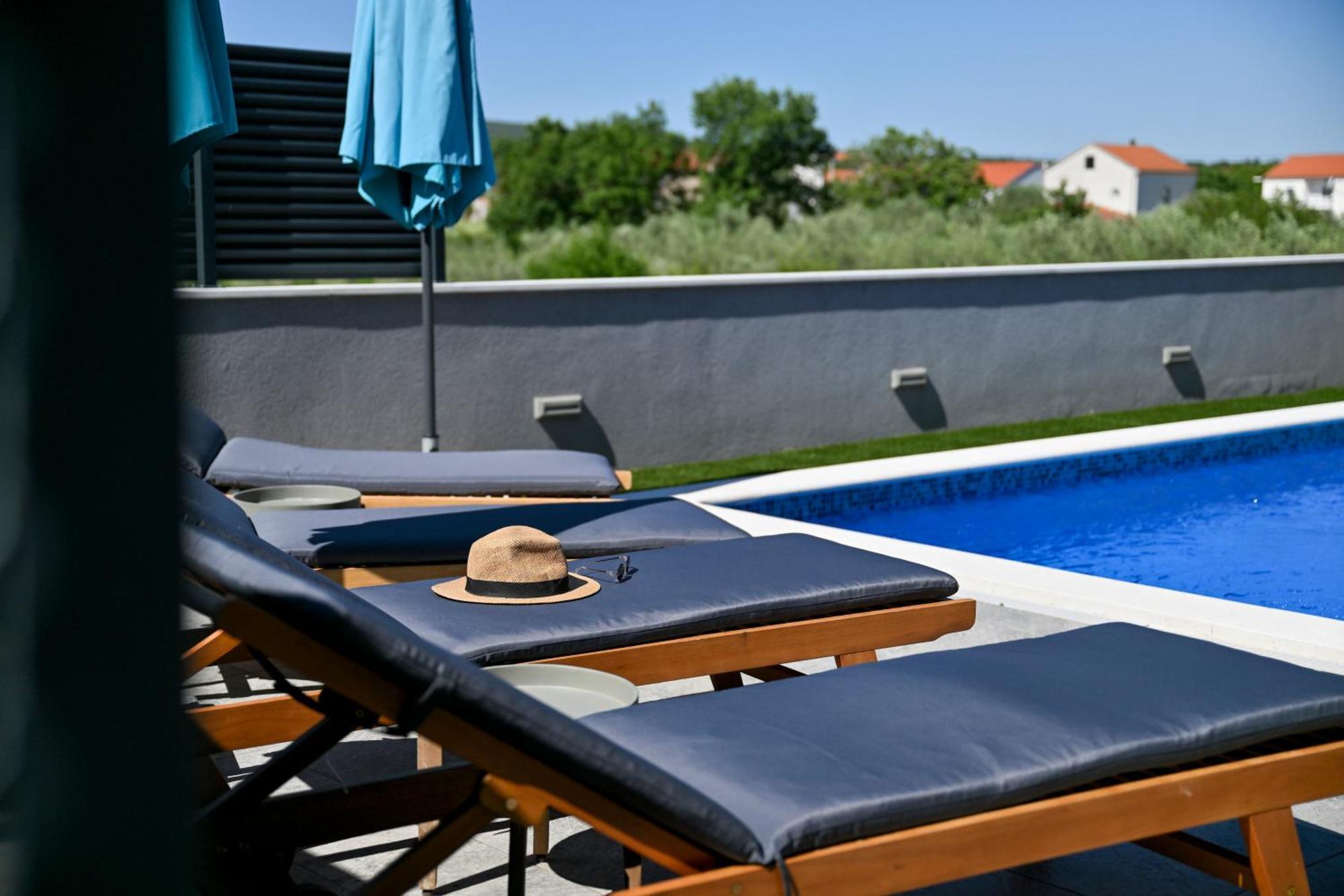 Luxurious Villa Natali Pridraga Exterior foto